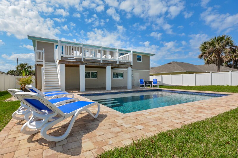 How to Avoid Airbnb Zoning Fines and Penalties