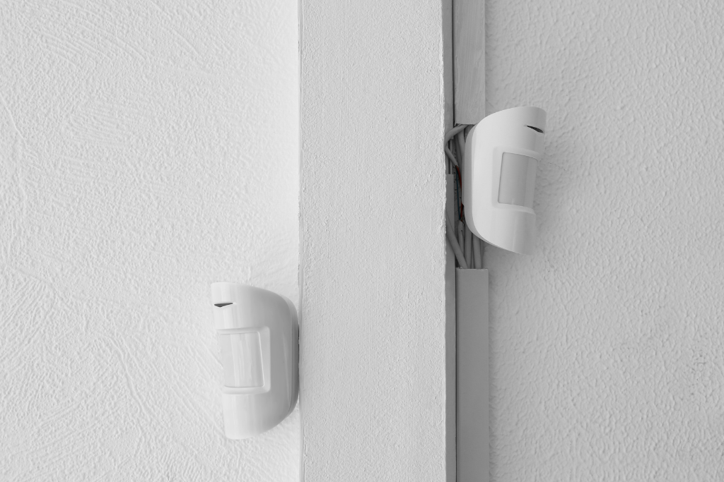Motion Detection for Airbnb: Reliable Monitoring for Hosts