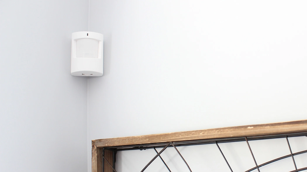 Smart Sensors Rental Management Tips for Proactive Hosting