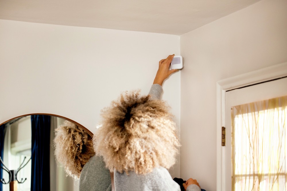 Top IoT Safety Devices for Rentals for Maximum Protection